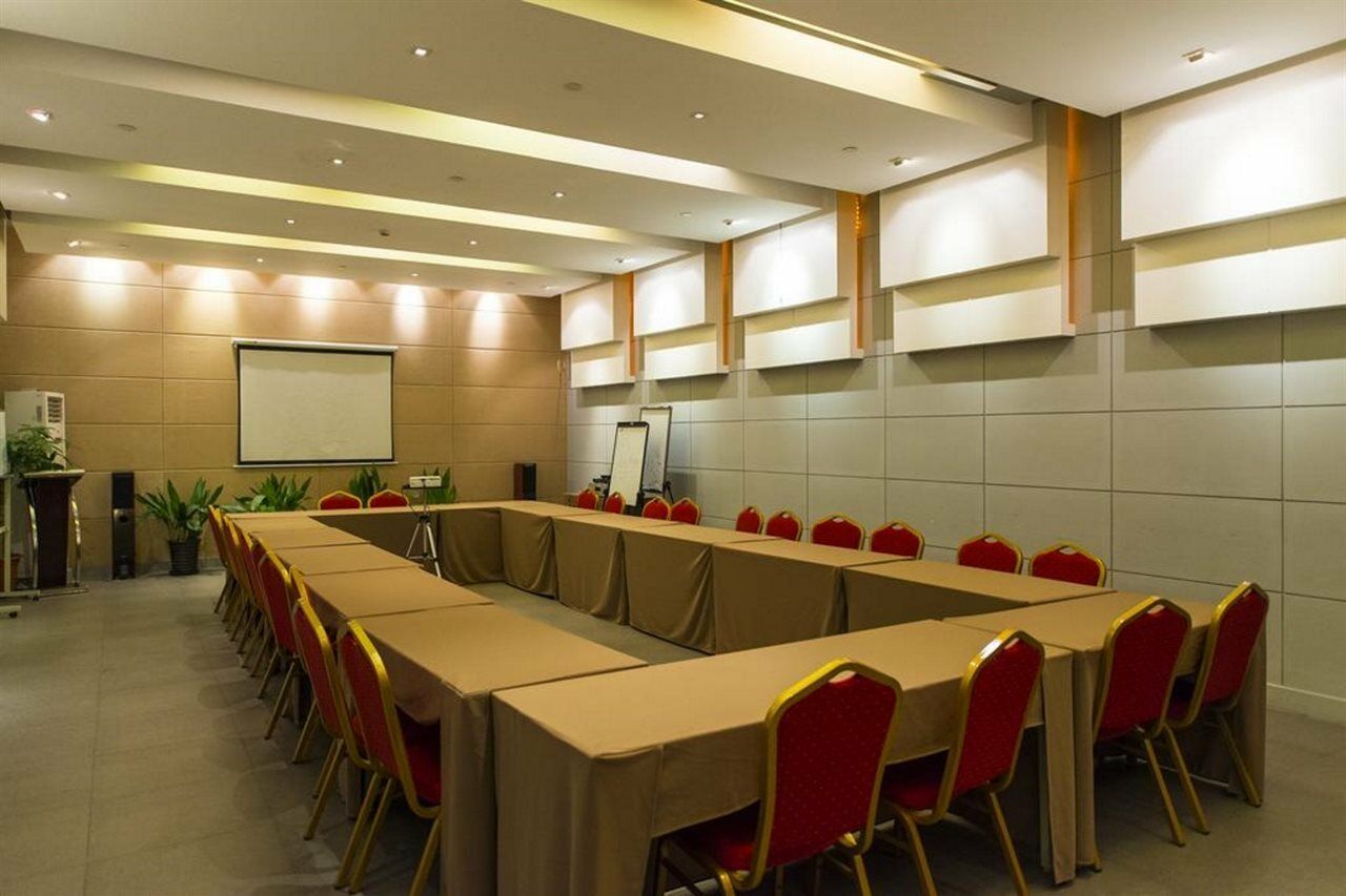 Jinjiang Inn - Metro Supermarket Nanchang  Bagian luar foto